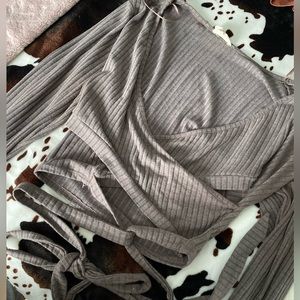 Wrap around top with strings plus size long sleeev